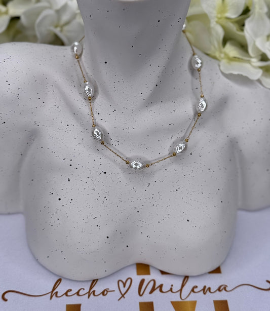 Oval Pearl Necklace